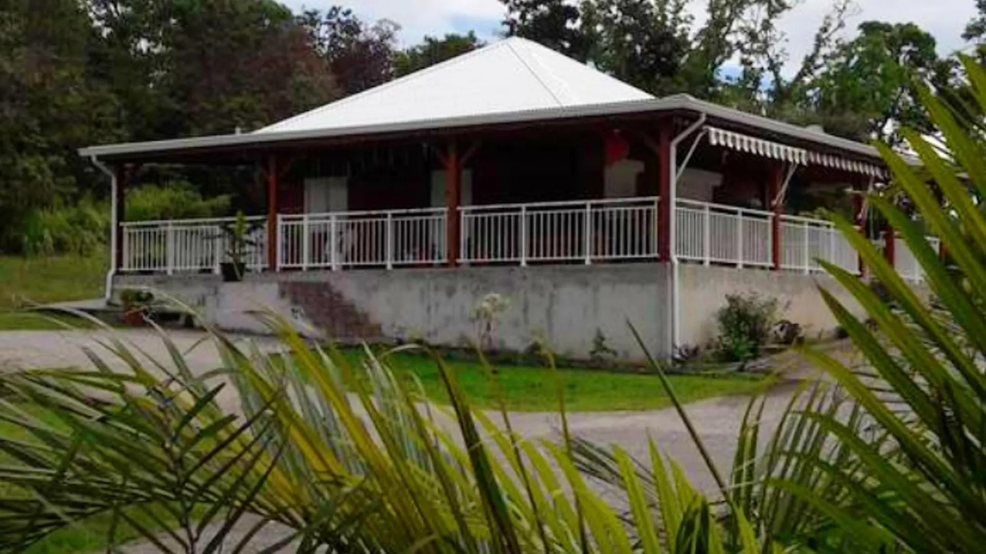 Maison Vue Mer/Montagne: Vieux Habitants Panorama 0*, Vieux-Habitants Guadeloupe